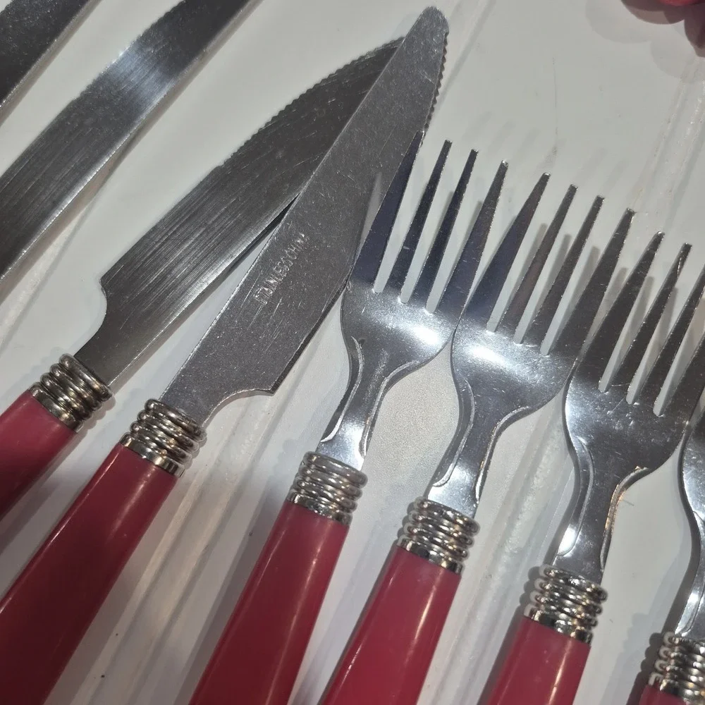 Lot of 32 Red Handle Flatware Stainless China